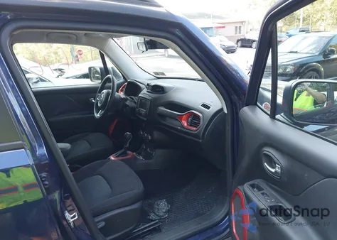 2016 Jeep Renegade Trailhawk из США, поврежденный, VIN ZACCJBCT1GPC81340